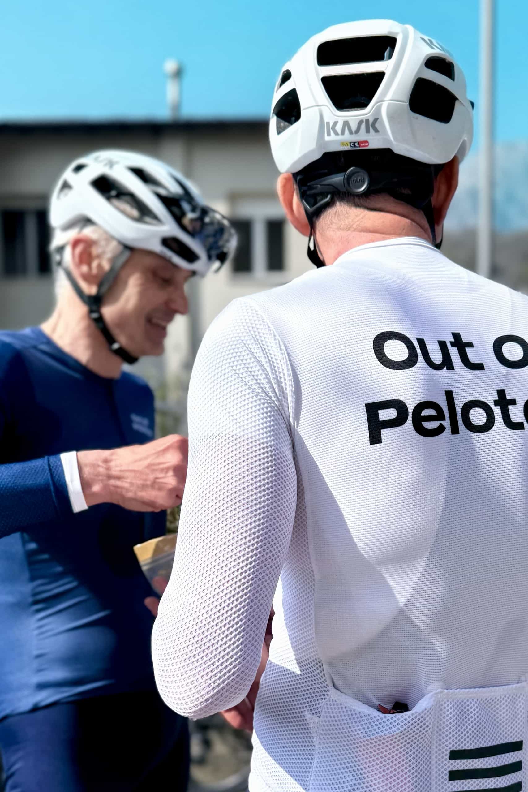 Long sleeve aero jerseys